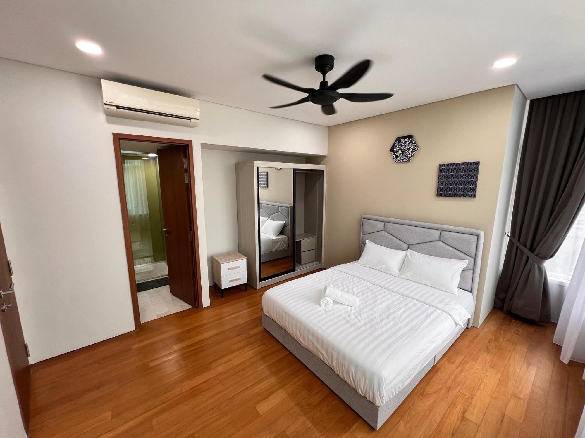 Sky Suites At Klcc By Mitstay 쿠알라룸푸르 외부 사진