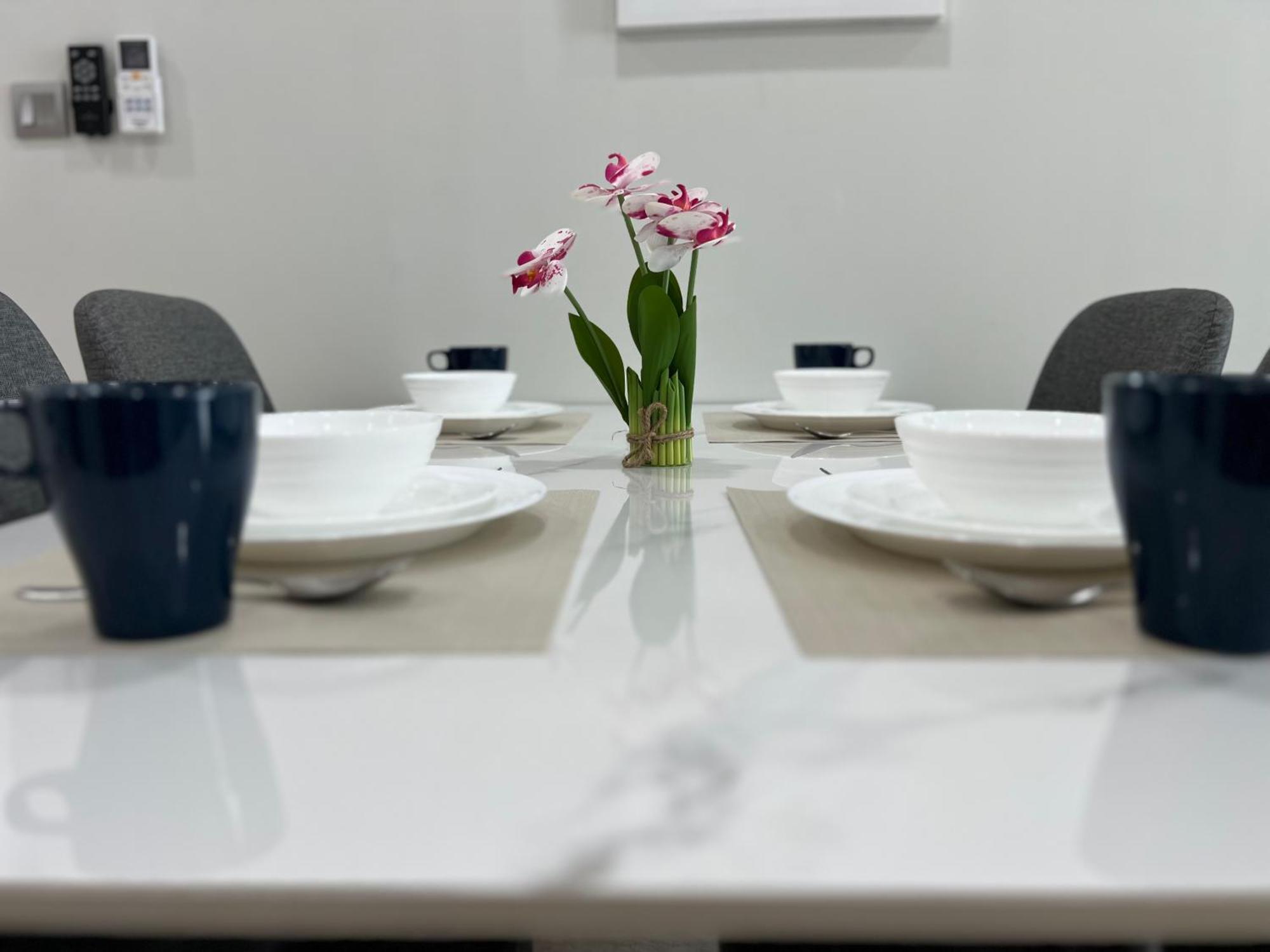 Sky Suites At Klcc By Mitstay 쿠알라룸푸르 외부 사진