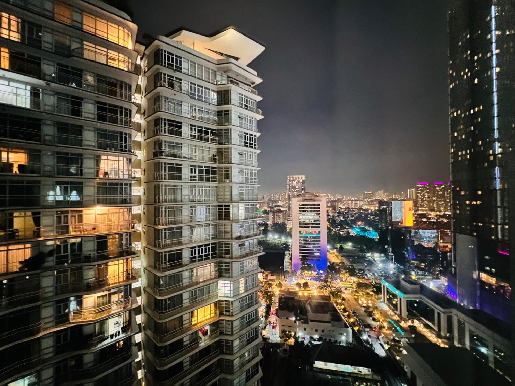 Sky Suites At Klcc By Mitstay 쿠알라룸푸르 외부 사진